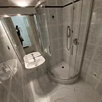 Hiša za goste Rose House - Greenline Ljubljana