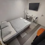 Rose House - Greenline