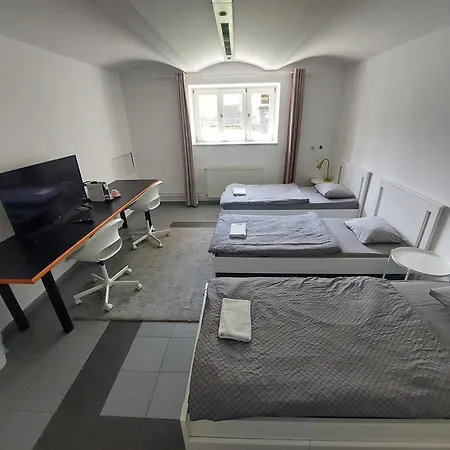 בית הארחה Rose House - Greenline *