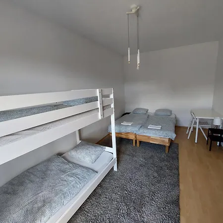 Guest house Rose House - Greenline Ljubljana