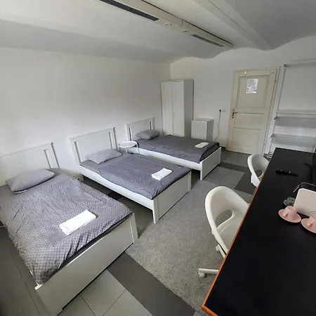 Rose House - Greenline * 卢布尔雅那