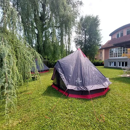 Rose House - Greenline Guest house