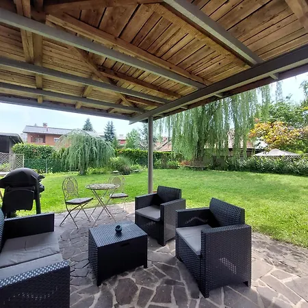Guest house Rose House - Greenline Ljubljana