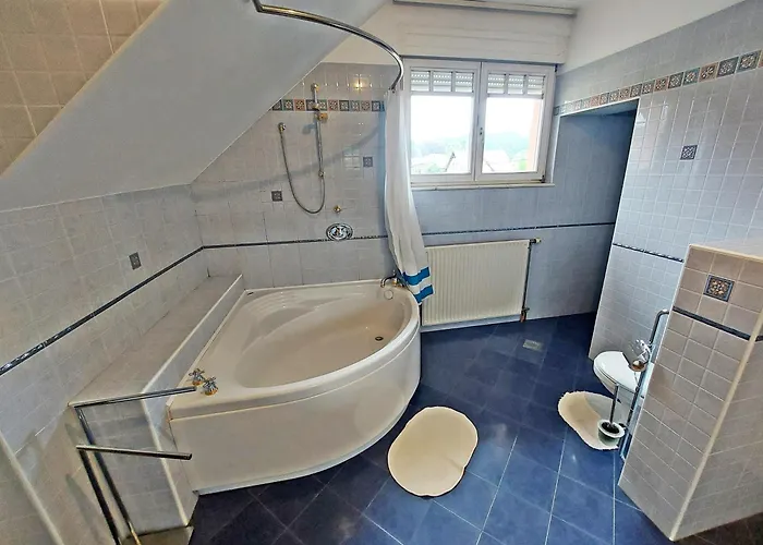 ゲストハウス Rose House - Greenline リュブリャナ