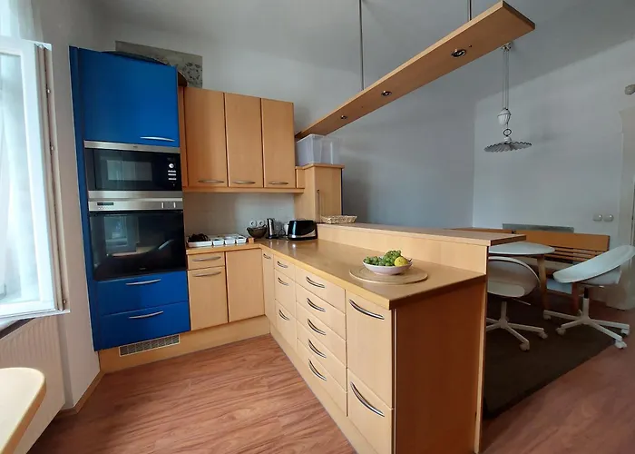 Гостевой дом Rose House - Greenline Любляна